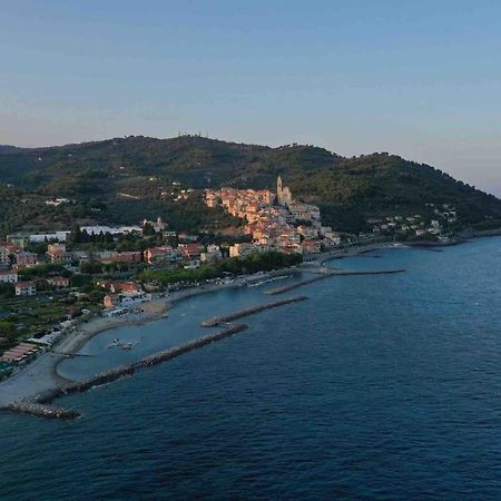 Incanto sul mare con enorme terrazza e piscina Cervo Esterno foto